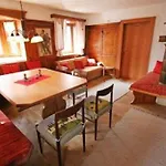 Tatil Evi Sternberg *