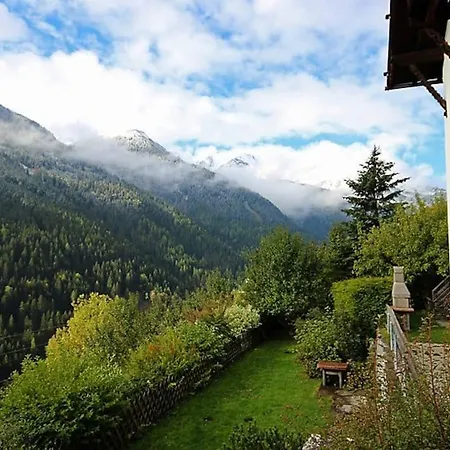 Holiday home Sternberg Strengen