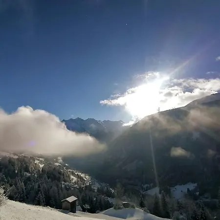 Sternberg Nyaraló Strengen